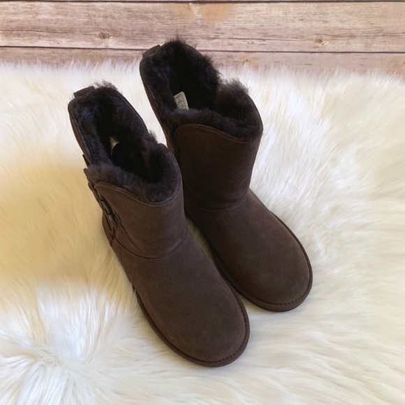 UGG Chocolate Renley II Boots - Picture 6 of 8